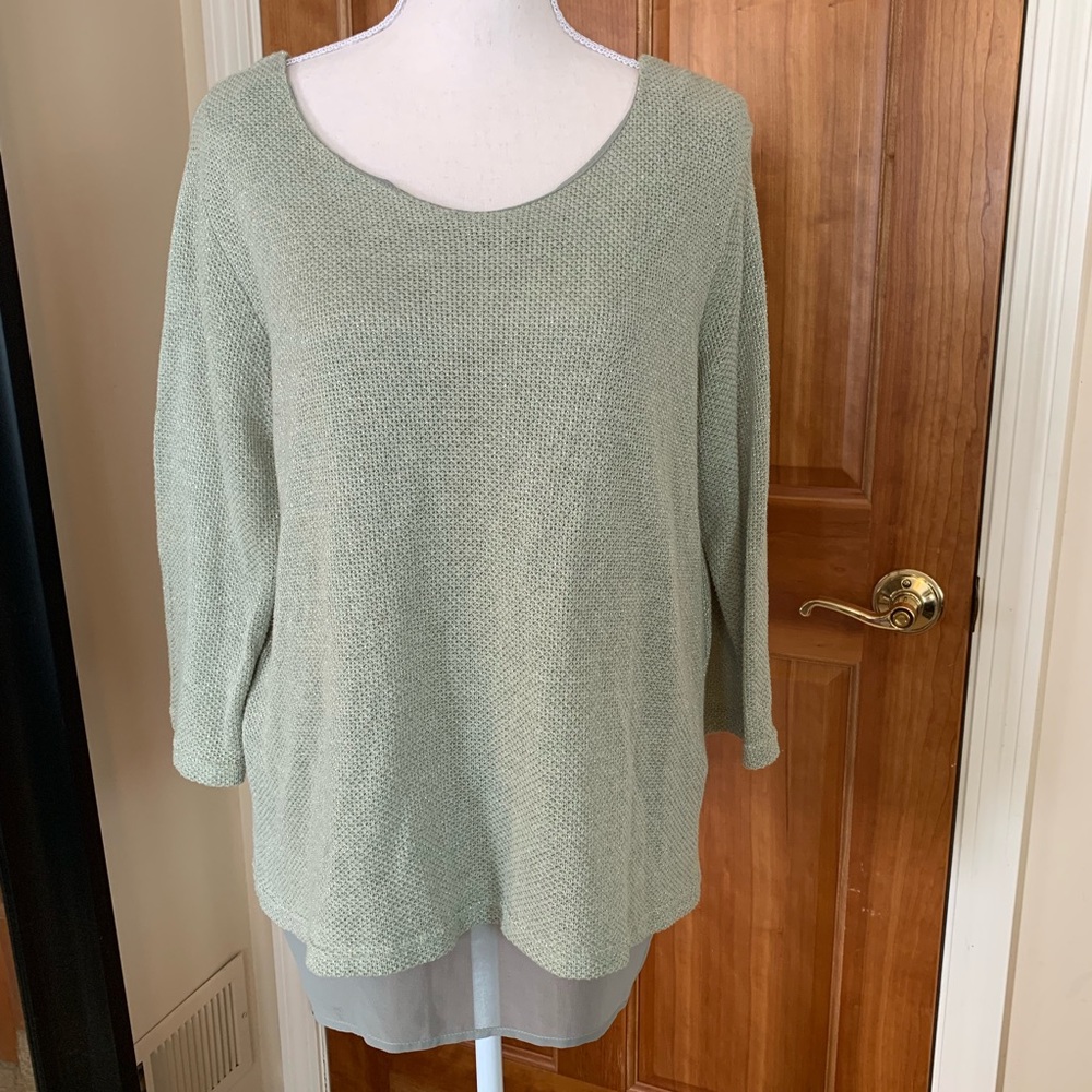 SIMPLY NOELLE  green sweater with metallic thread.
